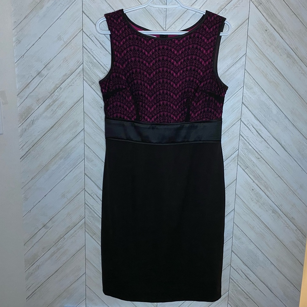London Times Black and Pink Midi Dress